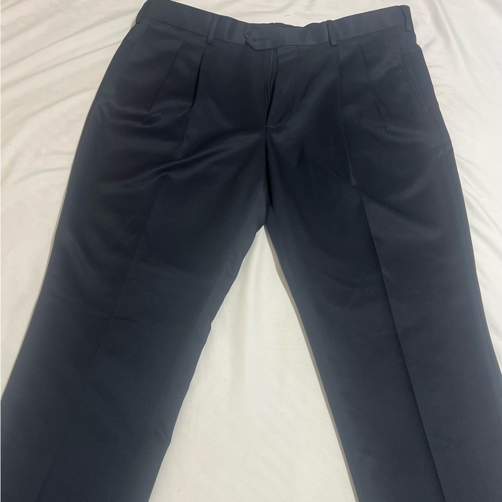 Roundtree and York Classic Black Dress Pants